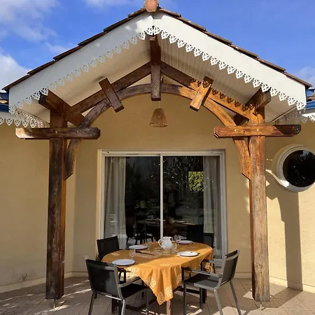 Hotel Les Avocettes Commodites Et Baignade A 5 Minutes 4*